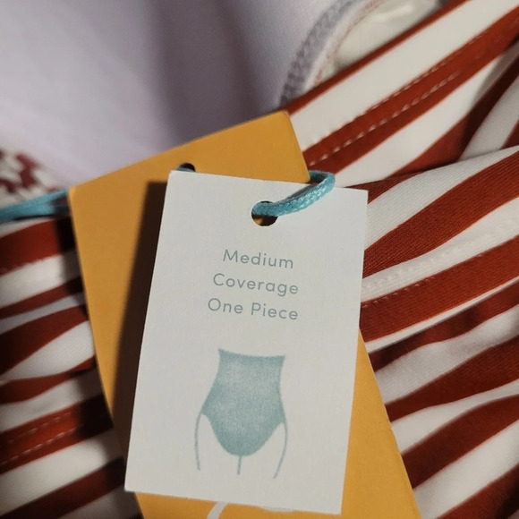 NWT Kona Sol Red and White One Piece Swimsuit - Picture 7 of 9